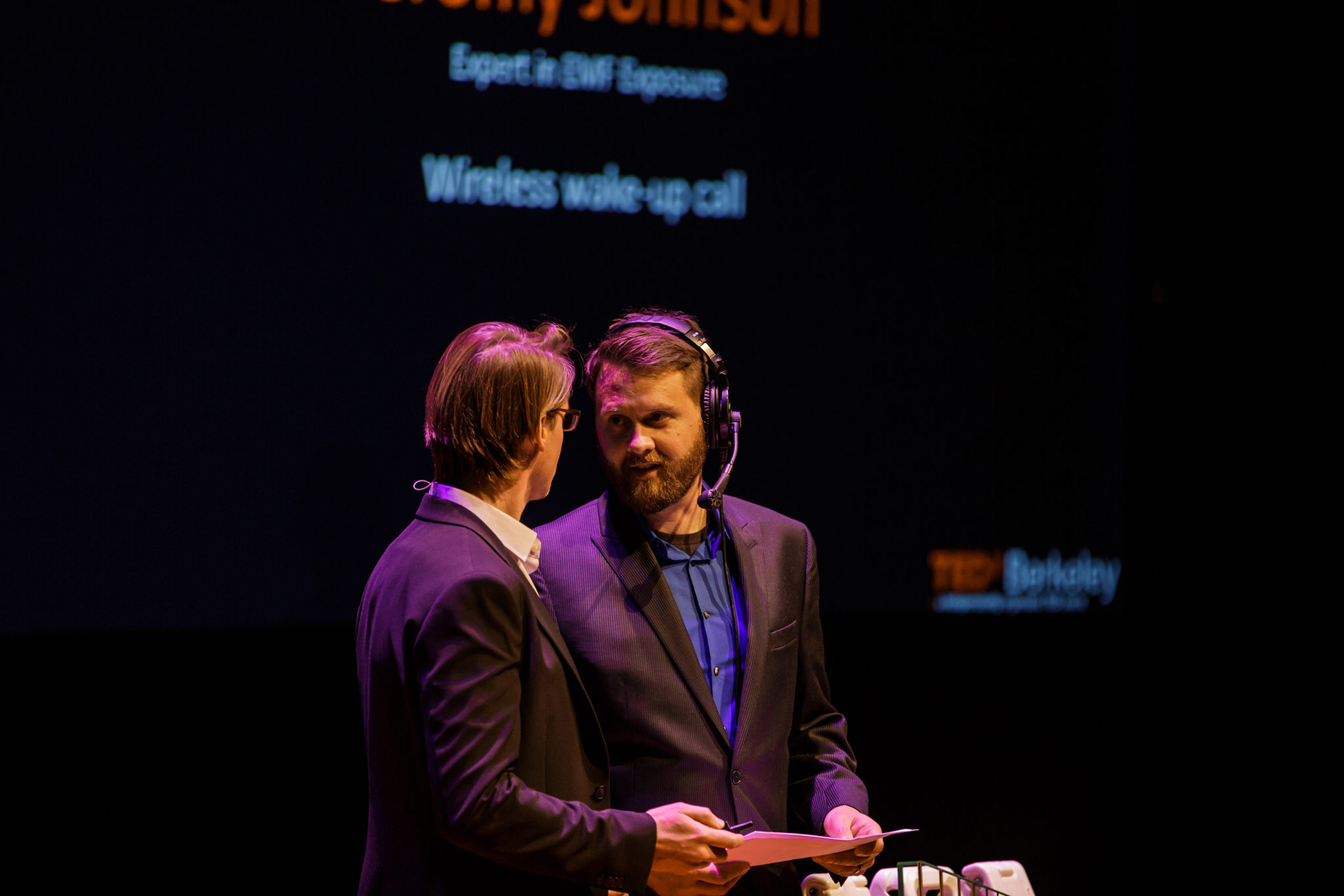 Livestream All-Hands Meetings 2 Video producer Production, producer, TED, TEDx, Keynote, festival