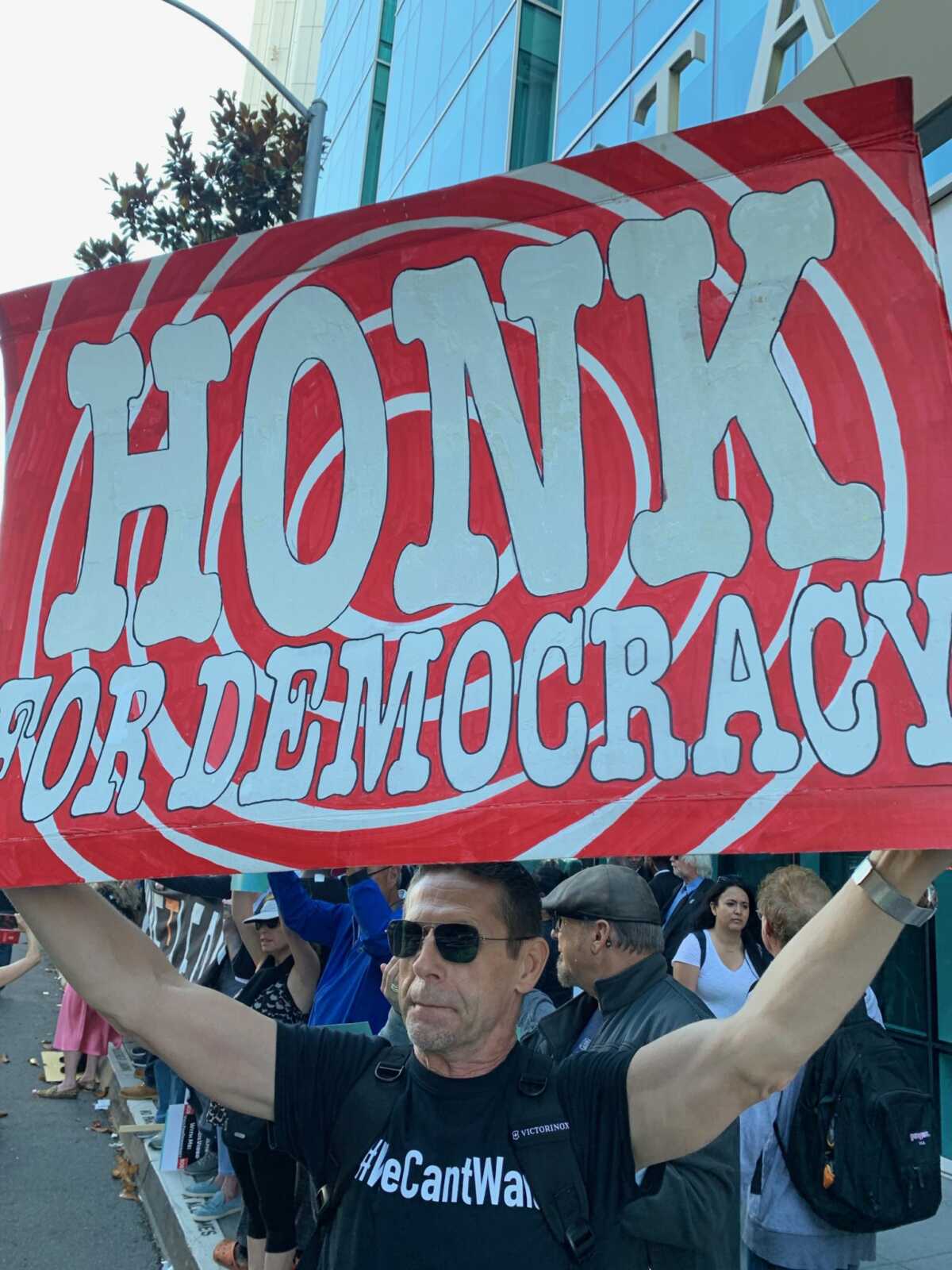 Effective Live Streaming